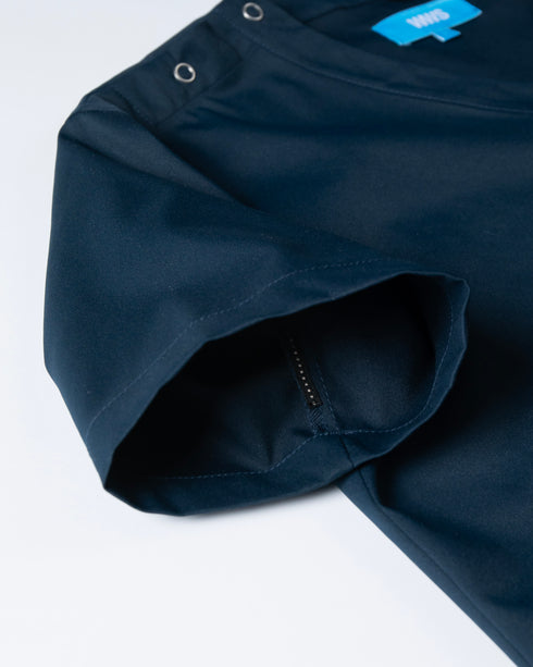 スクラブシャツ