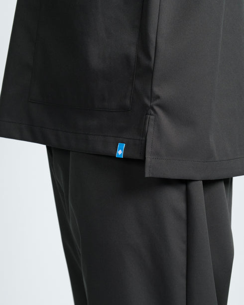 スクラブシャツ